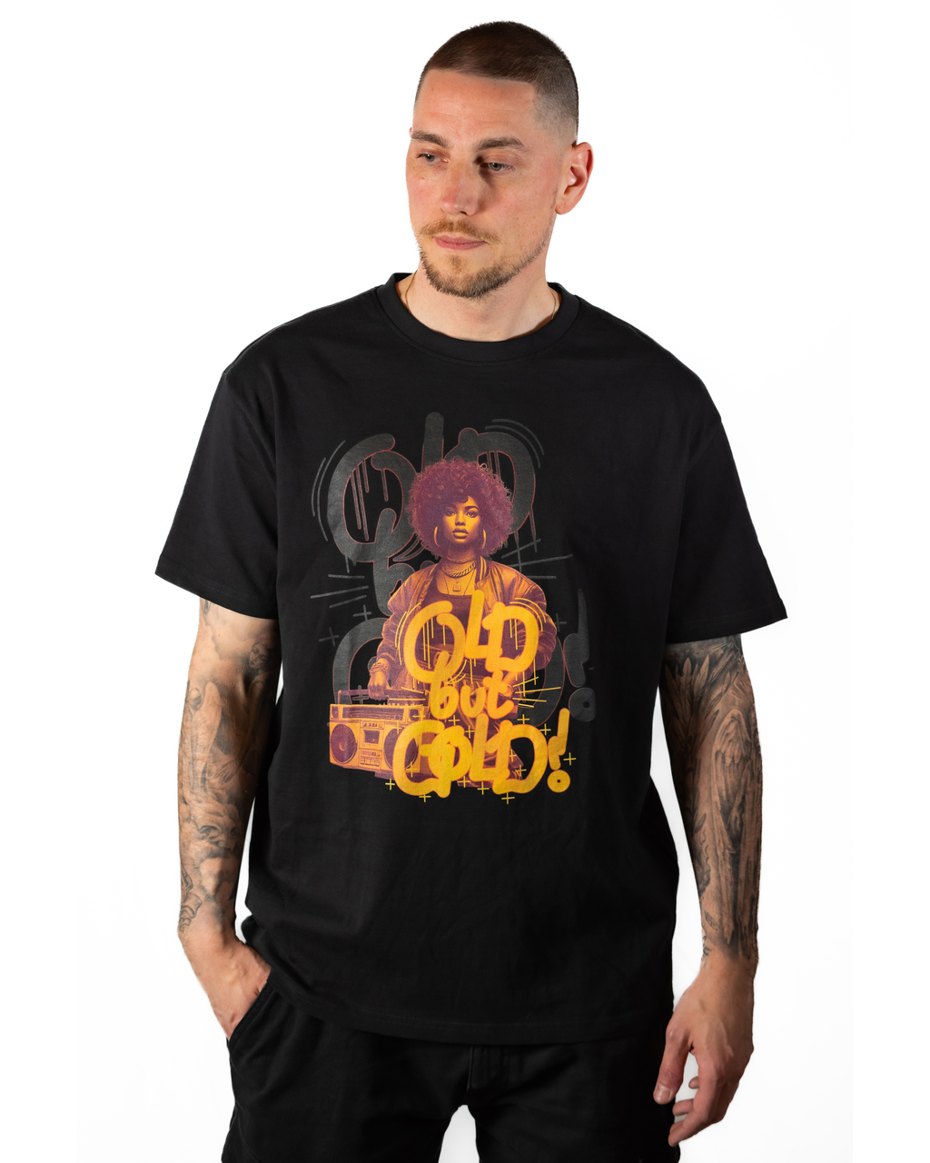 T-Shirt Old but Gold girl with guetto blaster